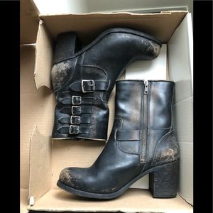 Frye Kelly Belted Short Boots - Distressed Look